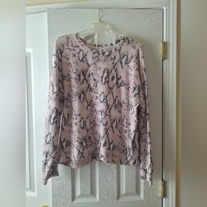 Sundry Women's Pink Snake-Print Sweatshirt Size 4 (XL)